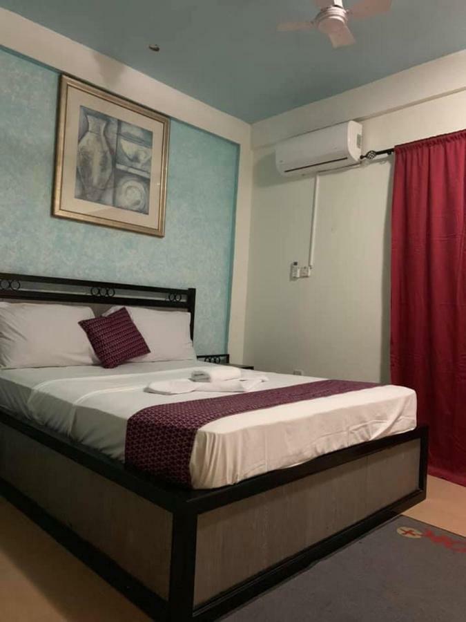 Vlv International Guest House Kololi Ngoại thất bức ảnh
